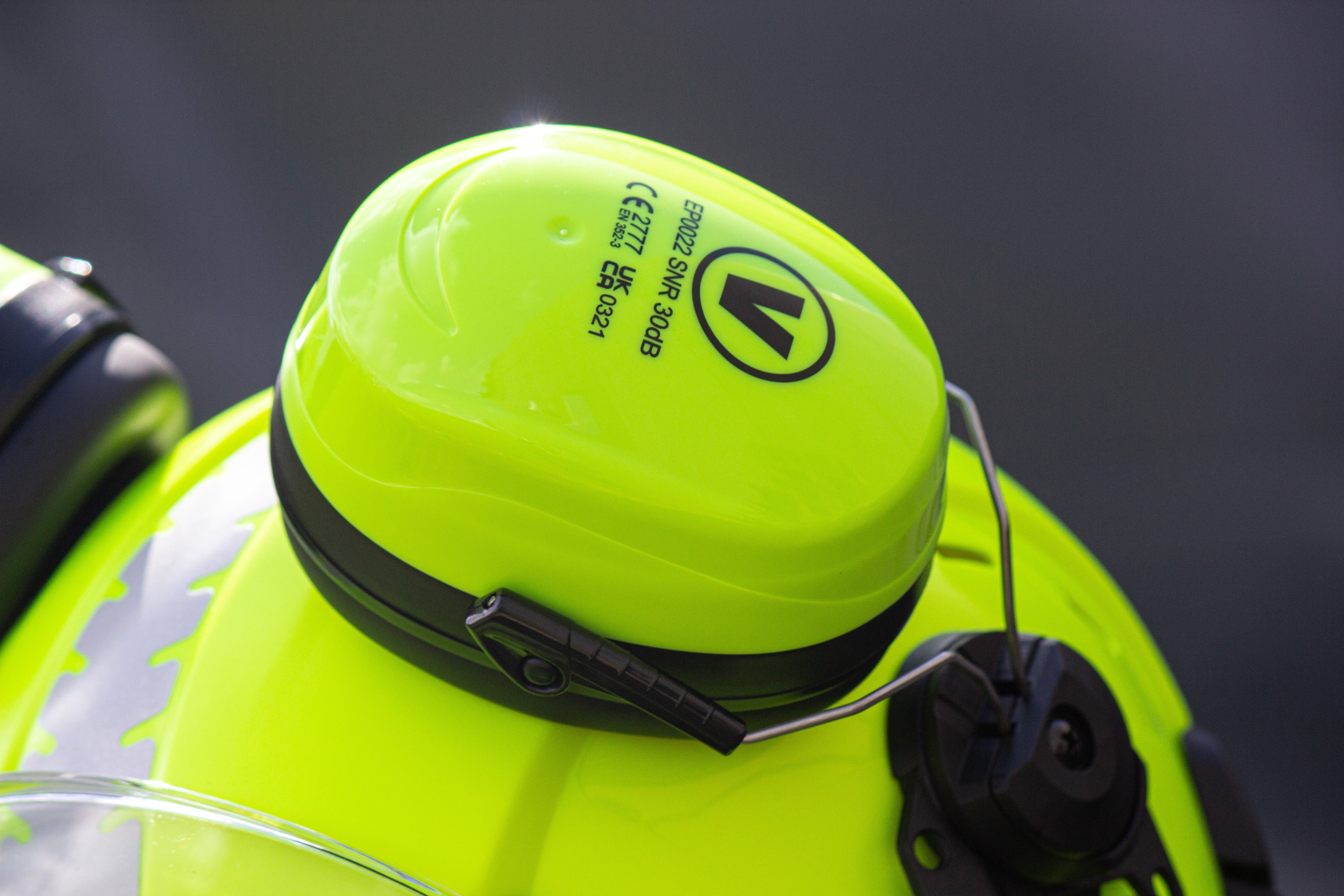 Clip-on Ear Defenders