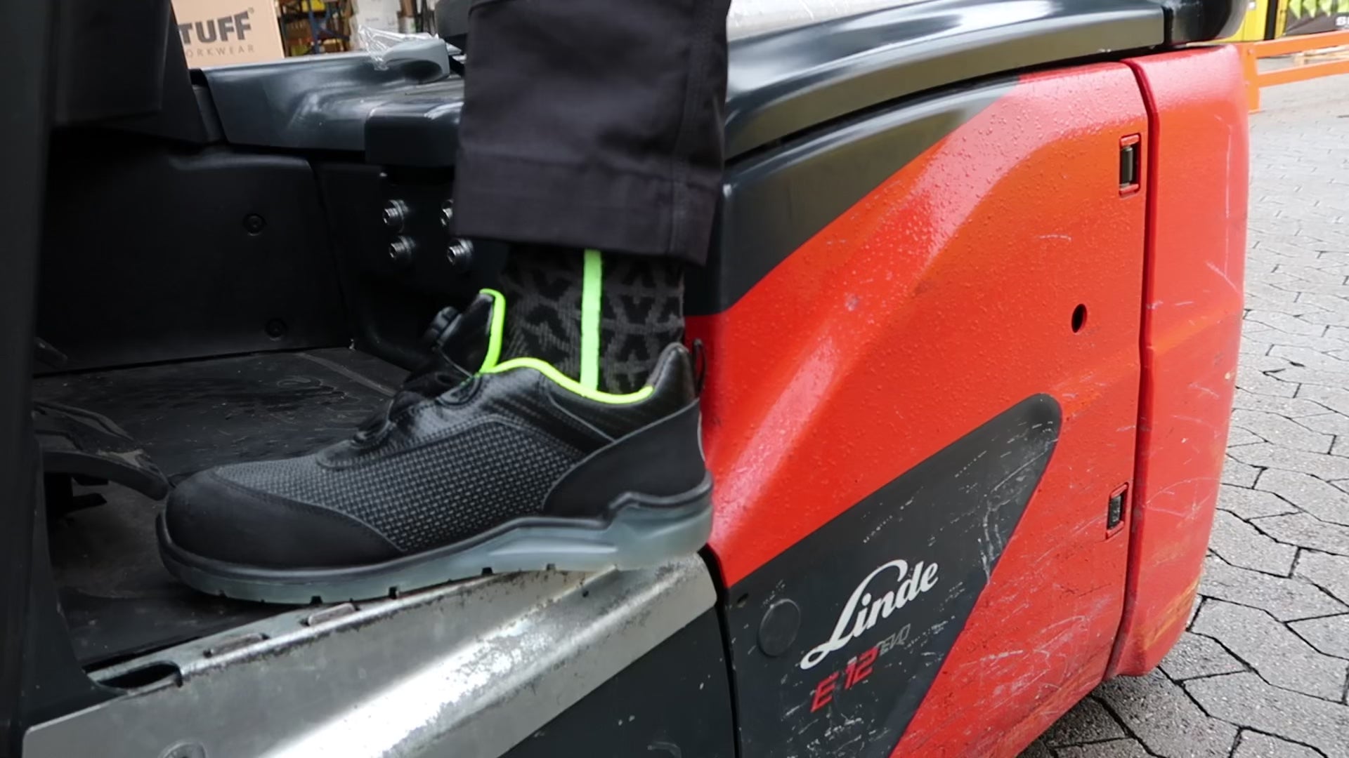 Active Safety Trainers (Sizes 37-47)